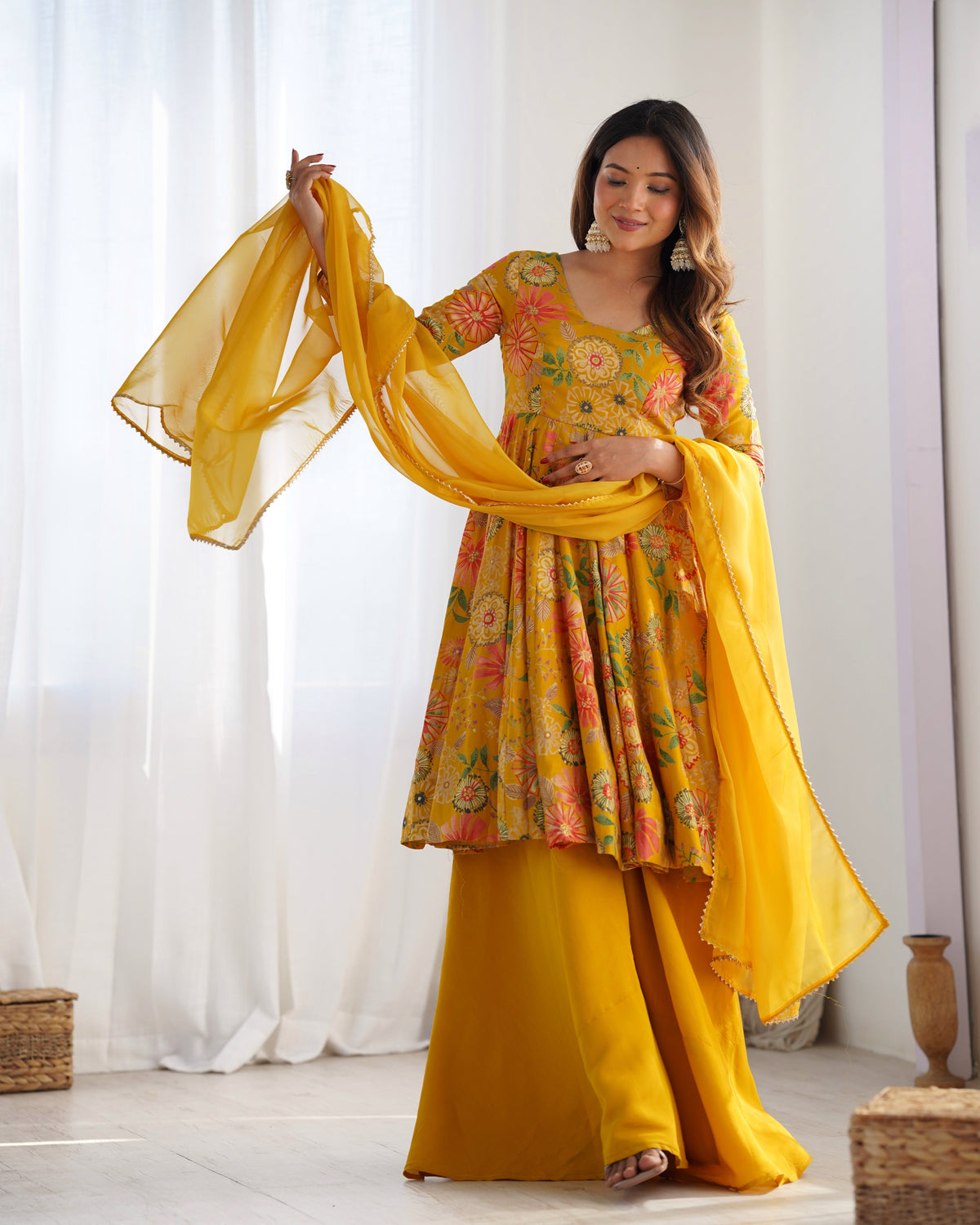 Yellow Elegant Roman Silk Chanderi Kediya Kurta Set with Dupatta & Palazzo